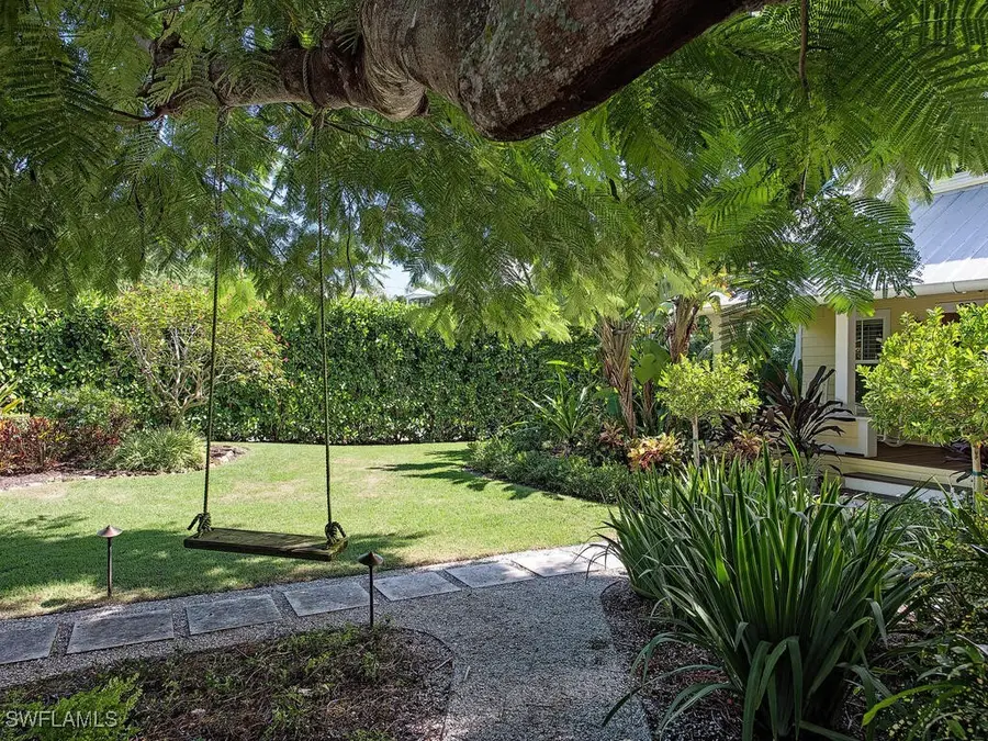 680 8th Avenue S, Naples, FL 34102 - #2