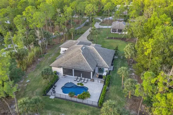 4186 3rd Avenue Nw, Naples, FL 34119