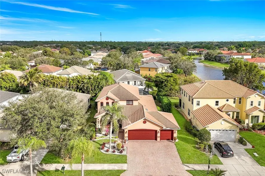 8493 Laurel Lakes Boulevard, Naples, FL 34119 - Image #3