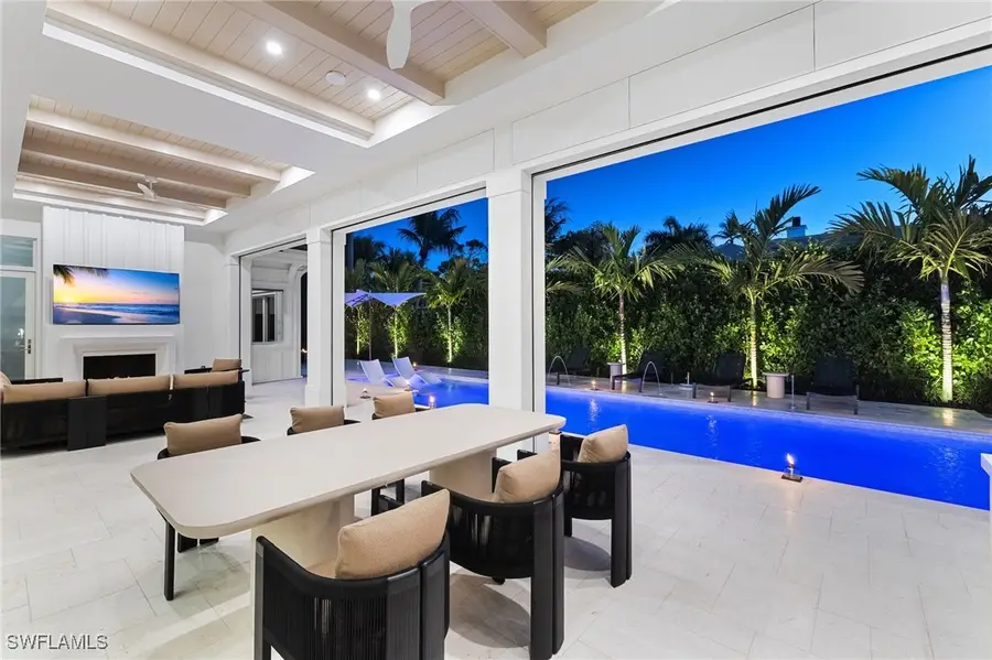 660 Wedge Drive, Naples, FL 34103 - Image #2