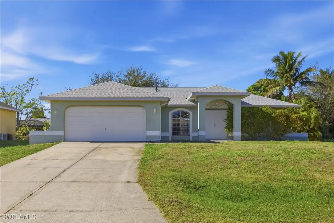 826 SE 5th Court, Cape Coral, FL 33990 - Image #1