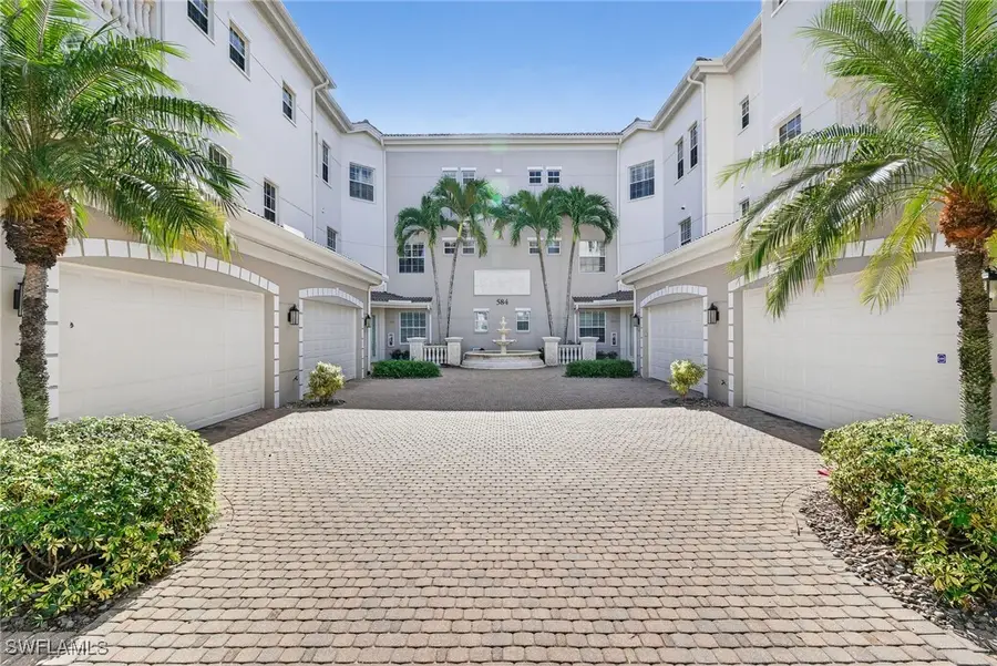 584 Avellino Isles Circle #19302, Naples, FL 34119 - Image #3