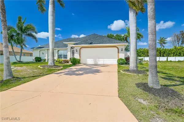 1214 NE 14th Place, Cape Coral, FL 33909