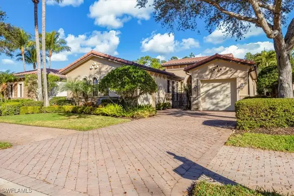 16834 Cabreo Drive, Naples, FL 34110