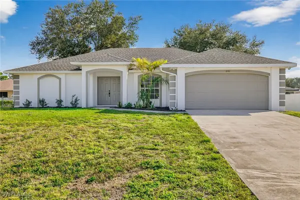 1842 Novice Avenue, Lehigh Acres, FL 33972