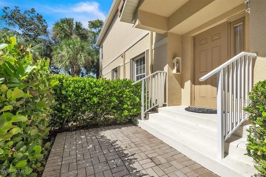 6050 Jonathans Bay Circle #102, Fort Myers, FL 33908 - Image #2