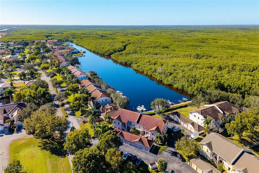 278 Newport Drive #206, Naples, FL 34114 - Image #2