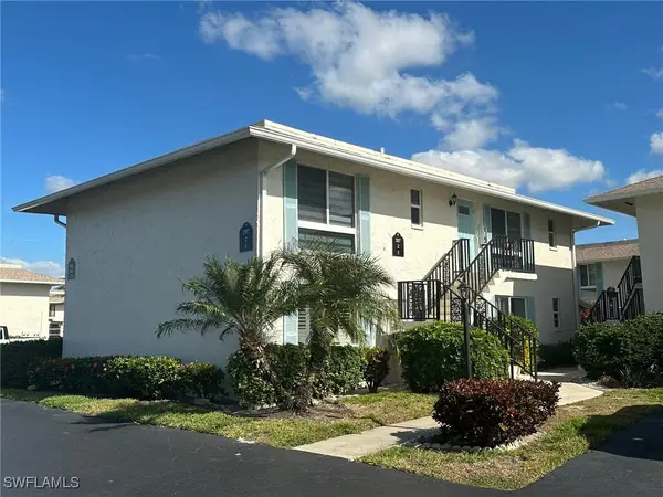 207 Palm Drive #207-2, Naples, FL 34112