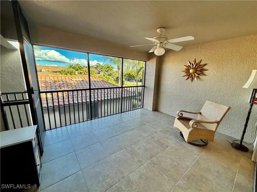 9832 Venezia Circle #1025, Naples, FL 34113 - Image #3