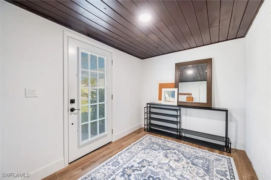 2432 Lake Avenue, Naples, FL 34112 - Image #2