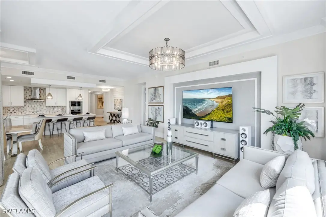 1135 3rd Avenue S #209, Naples, FL 34102 - Image #1