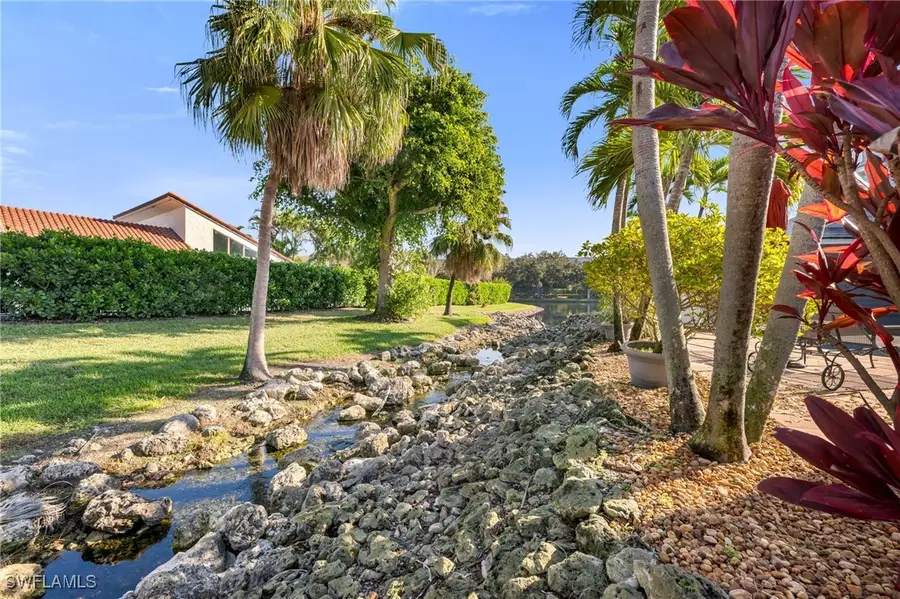 667 Bridgeway Lane, Naples, FL 34108 - Image #2