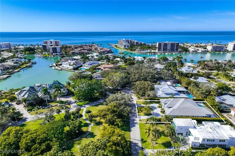 375 Bow Line Drive, Naples, FL 34103 - Image #2