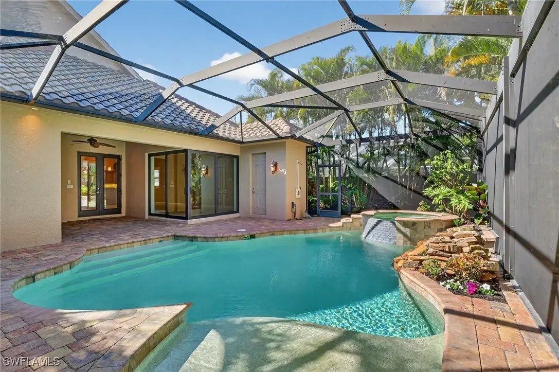 559 93rd Avenue N, Naples, FL 34108 - Image #1