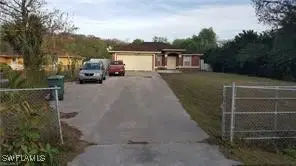 130 6th Street Ne, Naples, FL 34120