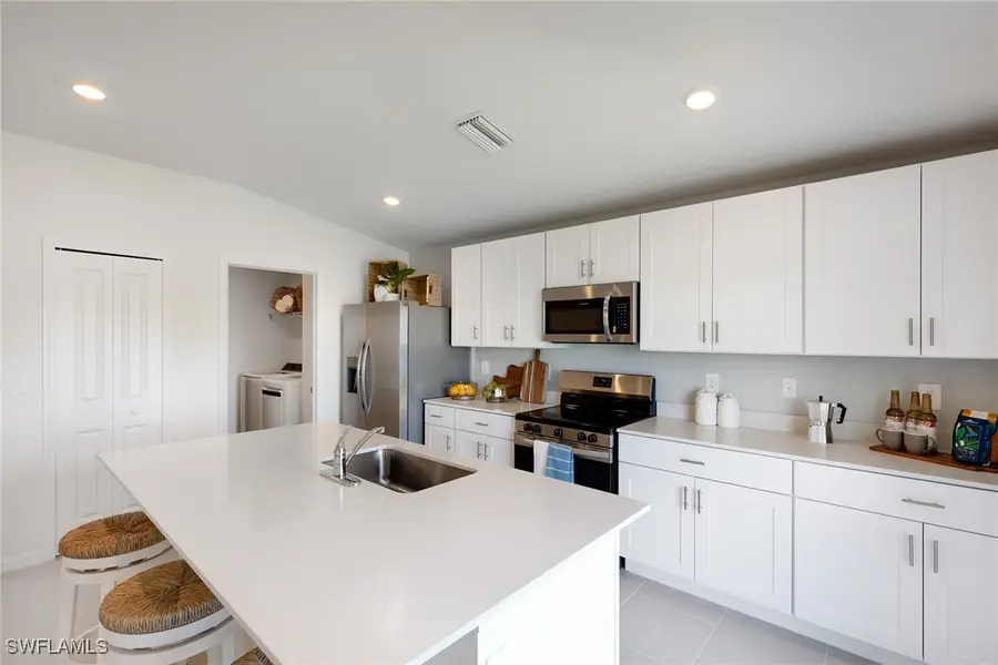 2205 NE 2nd Place, Cape Coral, FL 33909 - #3