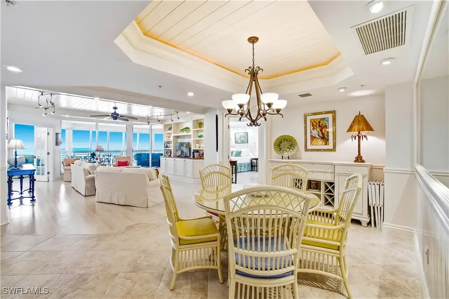 4021 Gulf Shore Boulevard N #1002, Naples, FL 34103 - Image #2