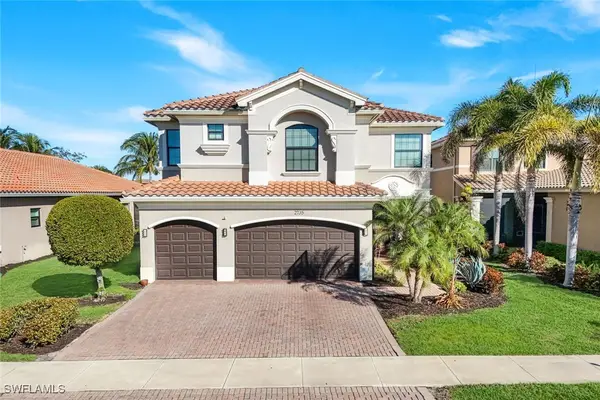 2735 Cinnamon Bay Circle, Naples, FL 34119