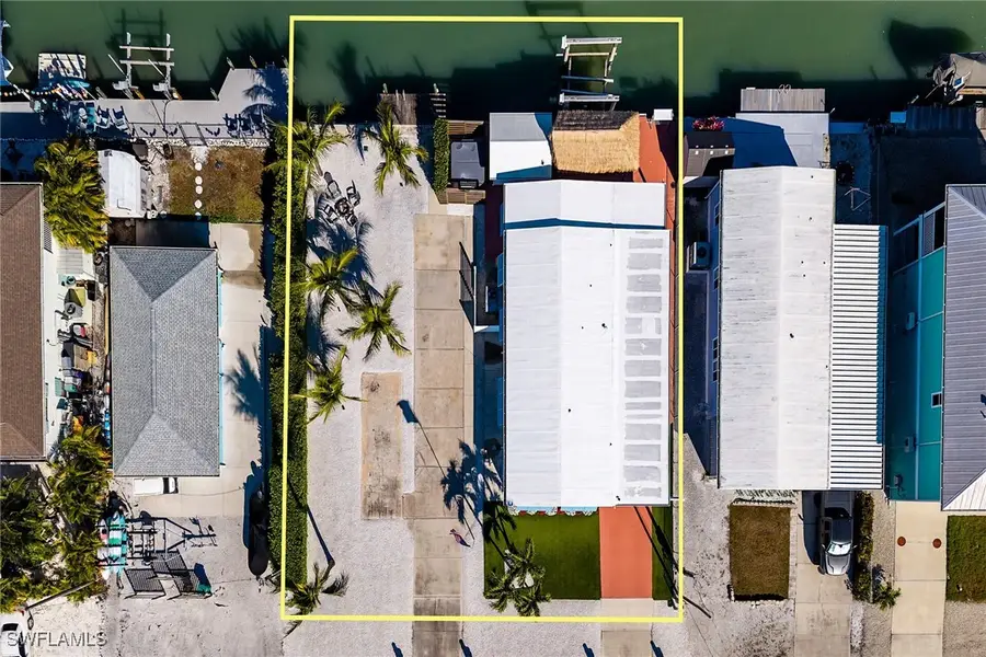 639 Palm Avenue, Goodland, FL 34140 - Image #3