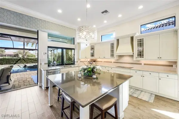 11925 Heather Woods Court, Naples, FL 34120