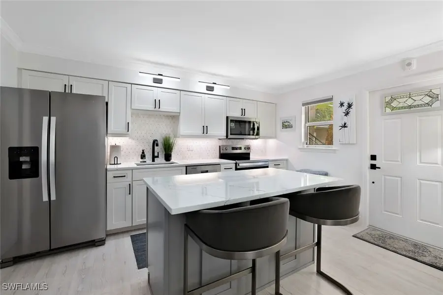 960 7th Street S #105, Naples, FL 34102 - Image #2