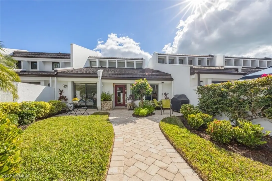 190 Bears Paw Trail, Naples, FL 34105 - Image #1