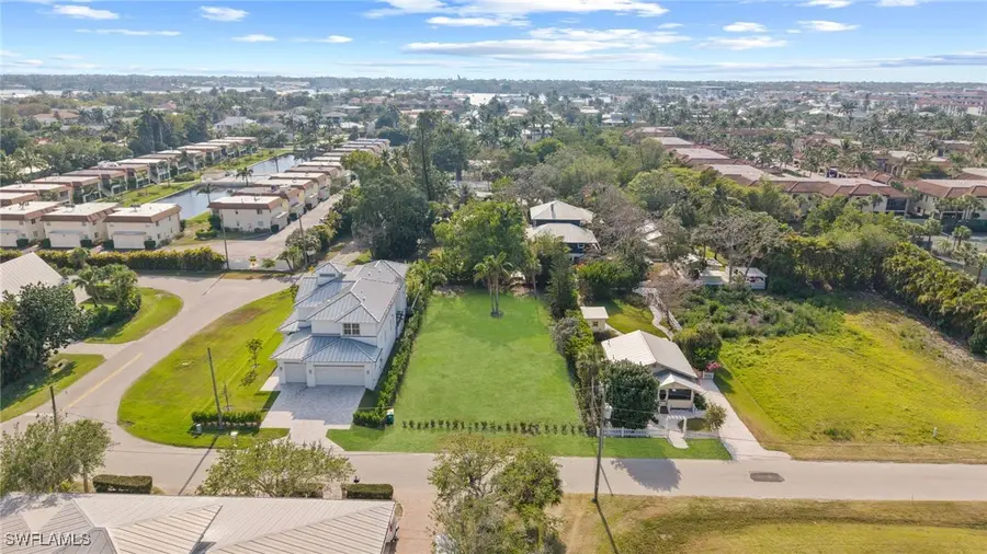 1972 Frederick Street, Naples, FL 34112 - Image #2