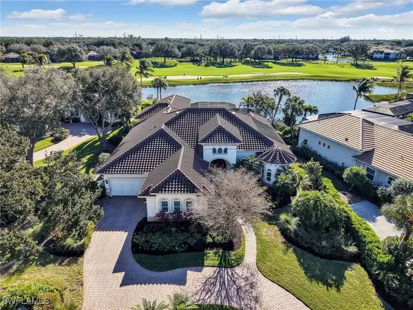 2984 Saint Barnabas Court, Naples, FL 34105