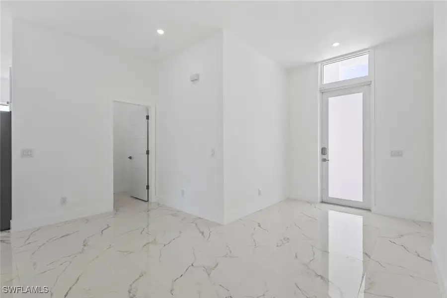 535 Manhattan Street E, Lehigh Acres, FL 33974 - Image #3