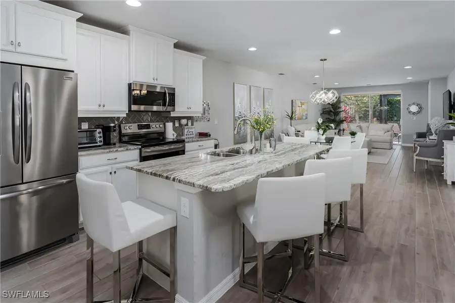 14895 Edgewater Circle, Naples, FL 34114 - Image #2