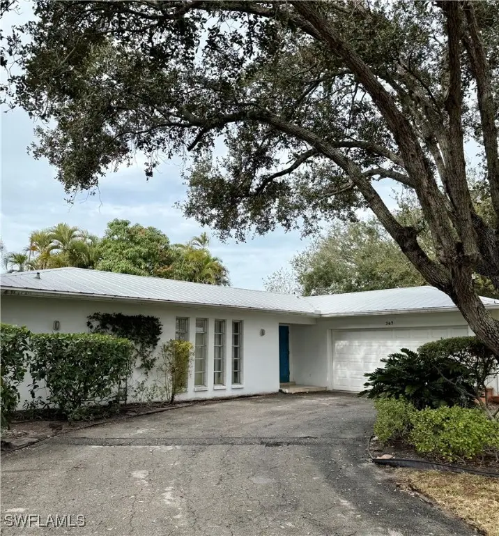 347 Burning Tree, Naples, FL 34105 - Image #2