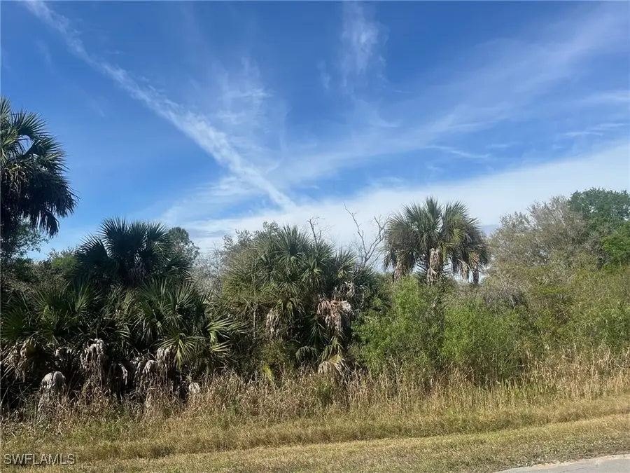 18th Street Ne, Naples, FL 34120 - Image #2