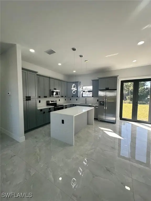 3905 23rd Street Sw, Lehigh Acres, FL 33976 - Image #3