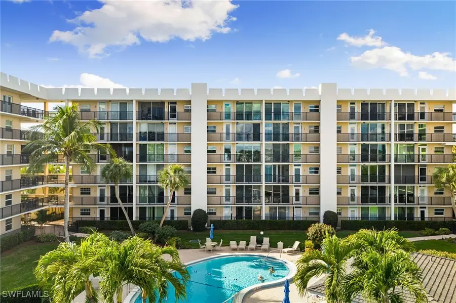 3500 Gulf Shore Boulevard N #406, Naples, FL 34103 - Image #2