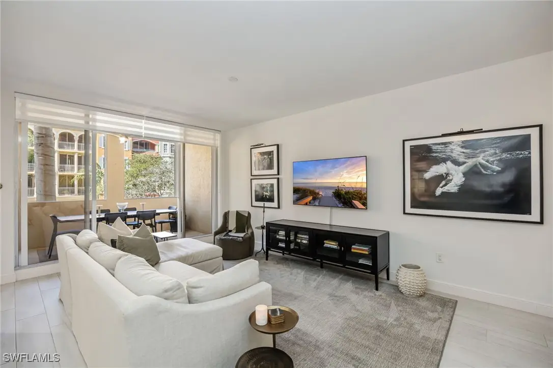 401 Bayfront Place #3208, Naples, FL 34102 - Image #1