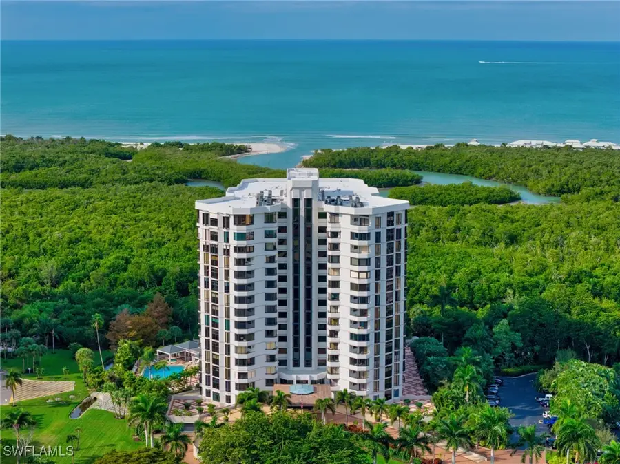 6075 Pelican Bay Boulevard #303, Naples, FL 34108 - Image #3