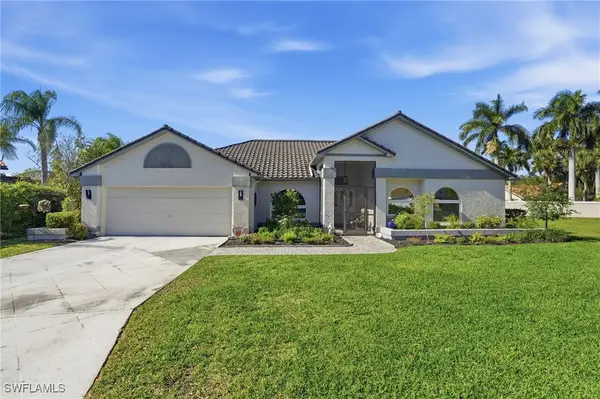 12521 Woodtimber Lane, Fort Myers, FL 33913