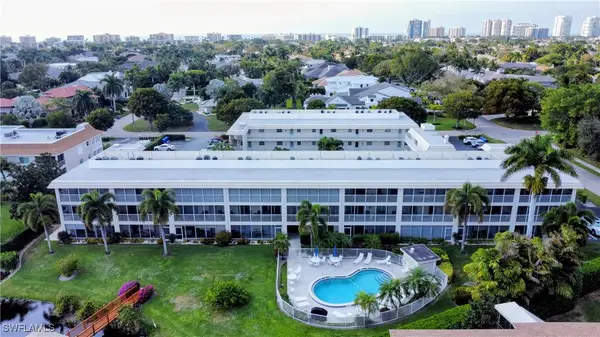 3150 Binnacle Drive #2N, Naples, FL 34103