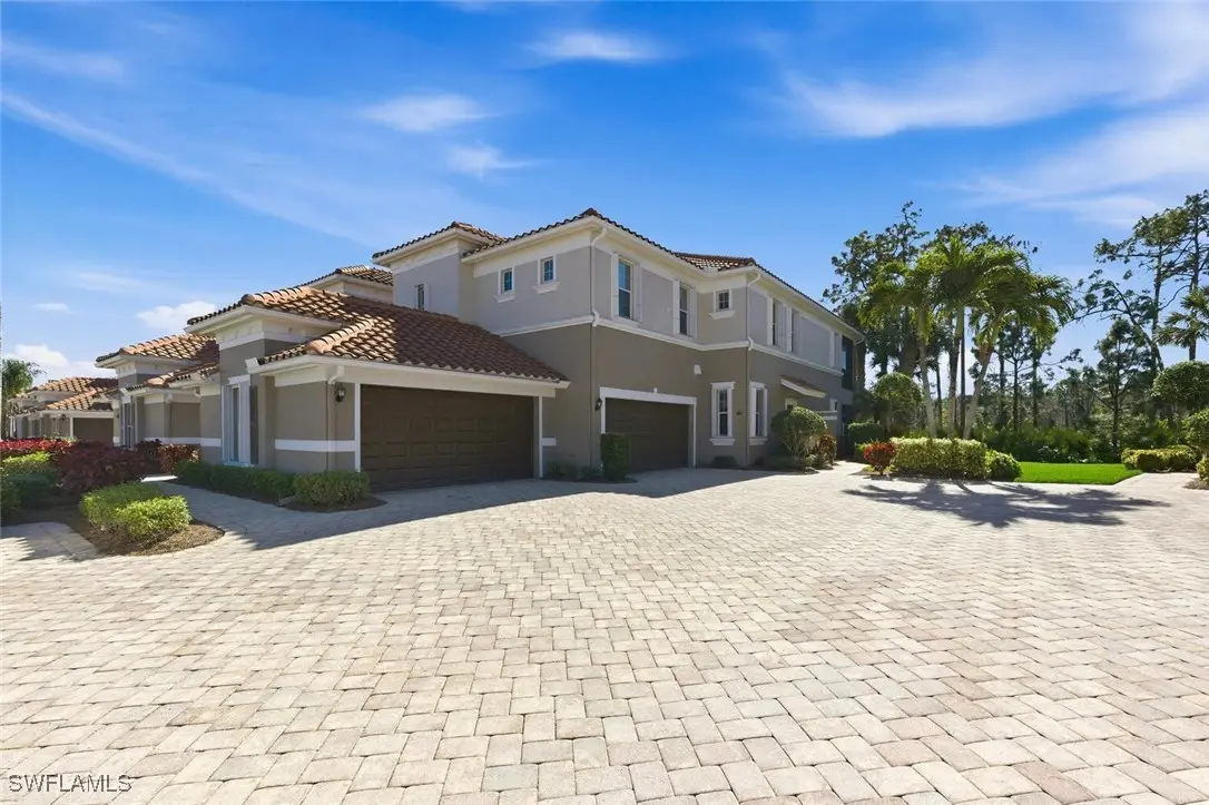 10351 Glastonbury Circle #202, Fort Myers, FL 33913 - Image #1