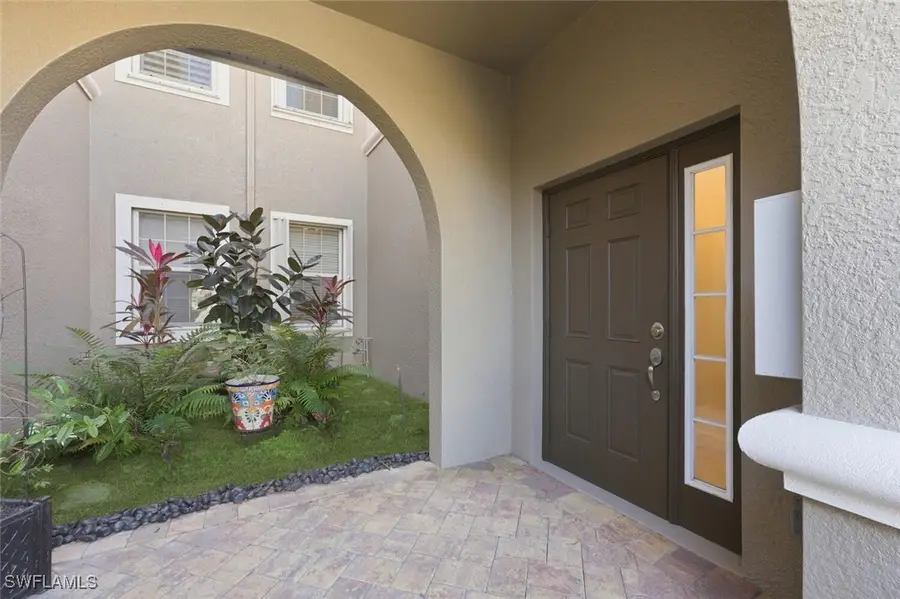 10351 Glastonbury Circle #202, Fort Myers, FL 33913 - Image #2