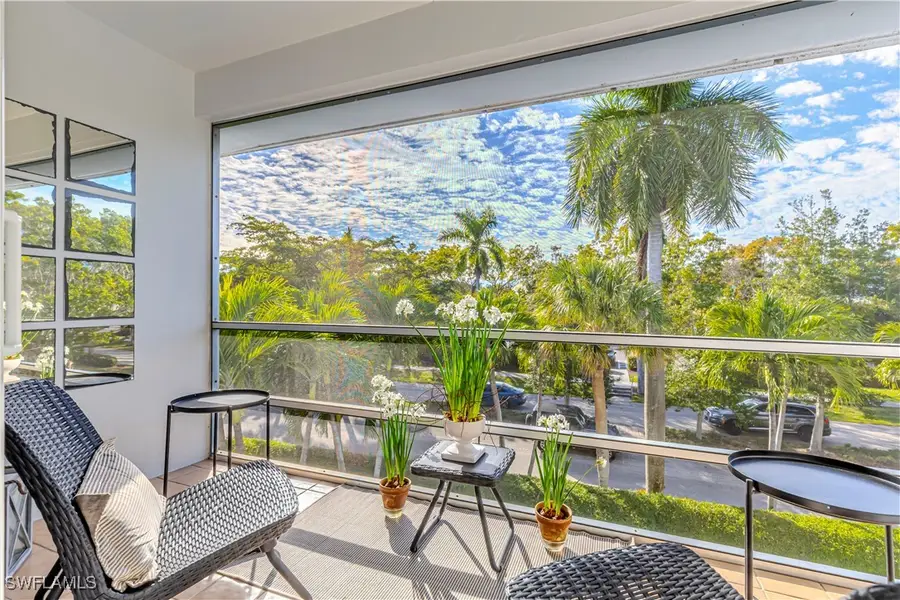 72 7th Street S #309, Naples, FL 34102 - Image #2