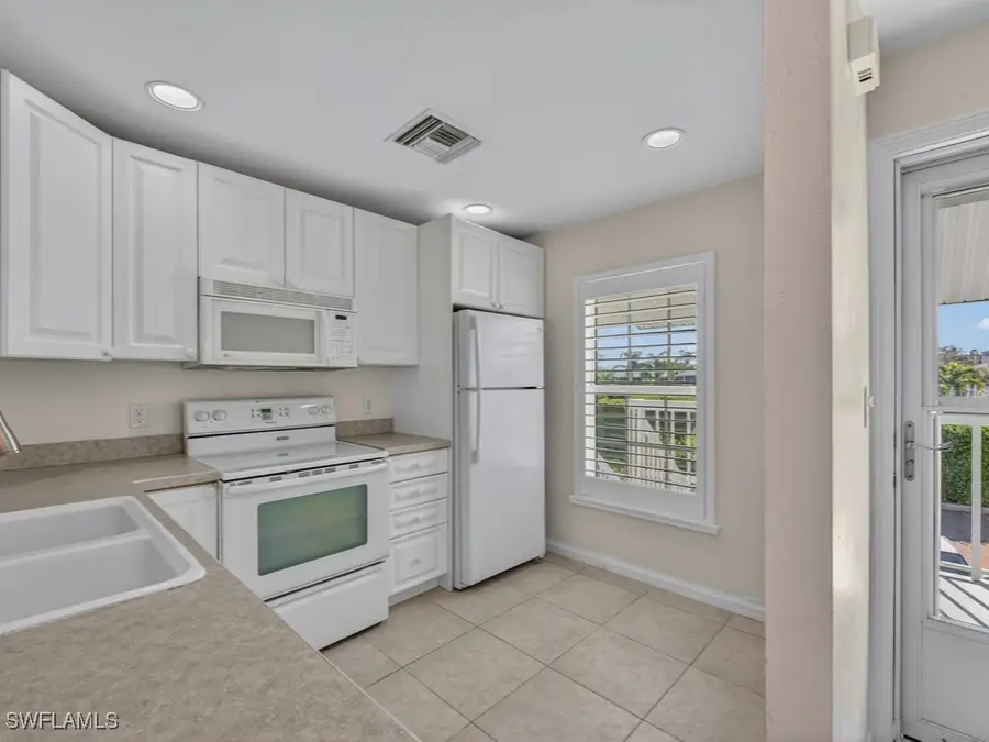 681 W Elkcam Circle #323, Marco Island, FL 34145 - Image #2