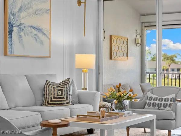 2215 Chesterbrook Court #204, Naples, FL 34109