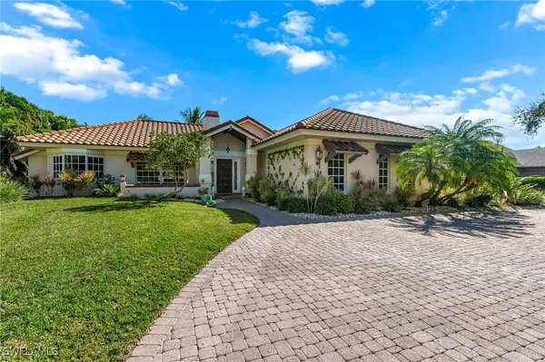 1930 Blackstone Circle, Naples, FL 34109