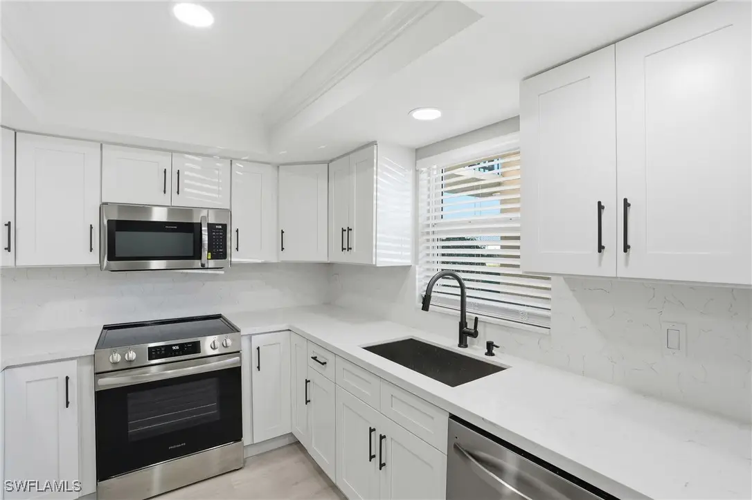 5419 Rattlesnake Hammock Road #108F, Naples, FL 34113 - Image #1