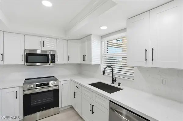 5419 Rattlesnake Hammock Road #108F, Naples, FL 34113