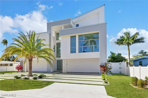 1798 Holiday Lane, Naples, FL 34104