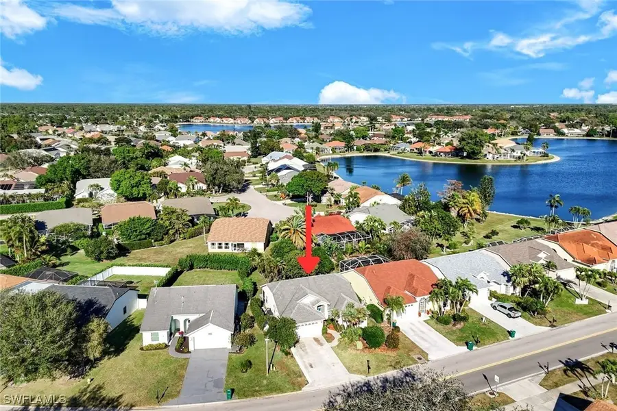 658 Lambton Lane, Naples, FL 34104 - Image #2