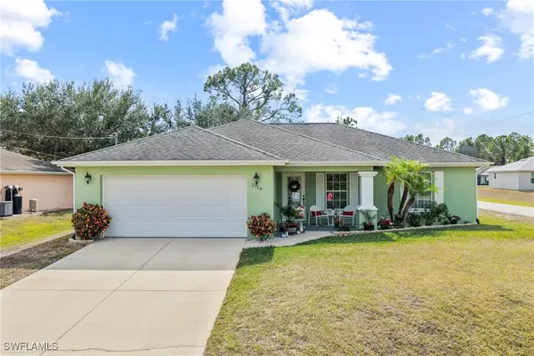 2719 39th Street W, Lehigh Acres, FL 33971