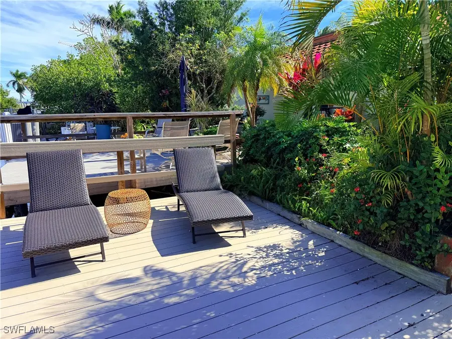 1575 Curlew Avenue W #1, Naples, FL 34102 - Image #2